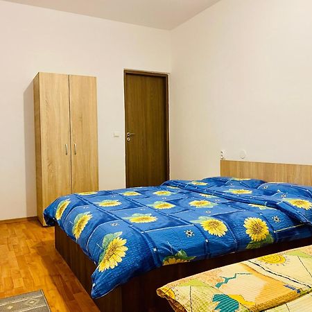 Casa Victoria Hotel คือร์ตีโชอารา ภายนอก รูปภาพ