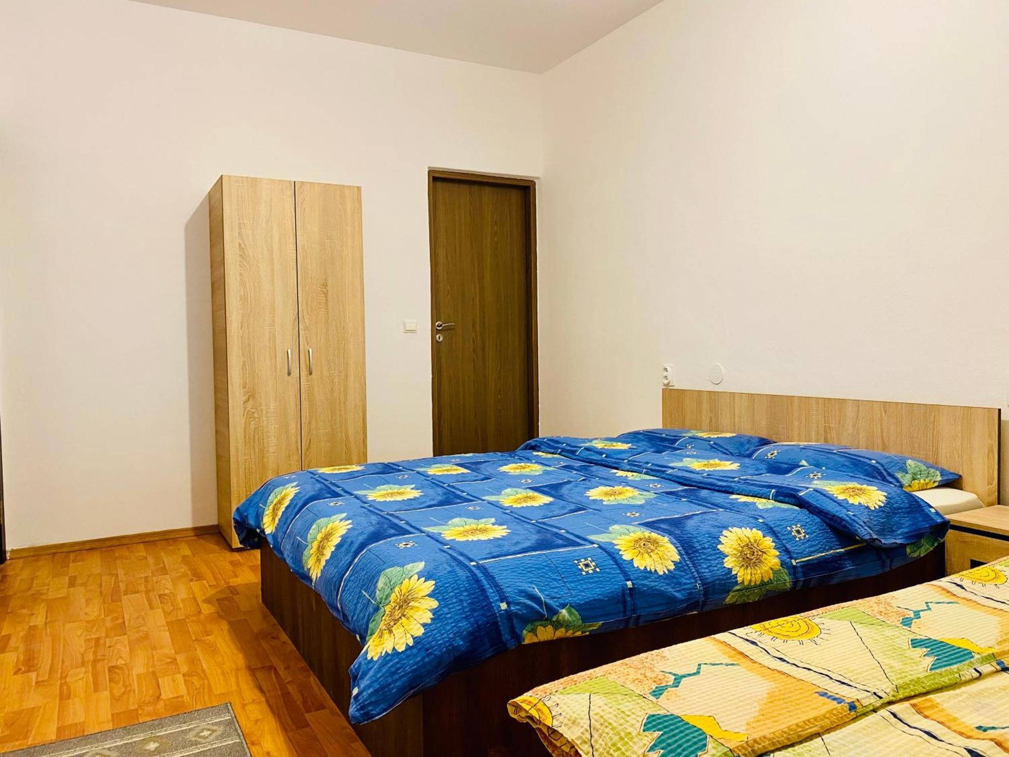Casa Victoria Hotel คือร์ตีโชอารา ภายนอก รูปภาพ